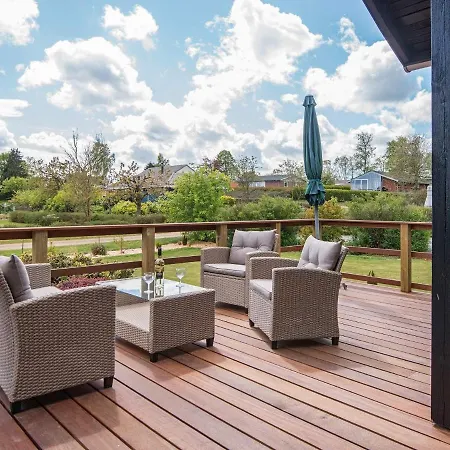 度假居 Three-bedroom Holiday In 10